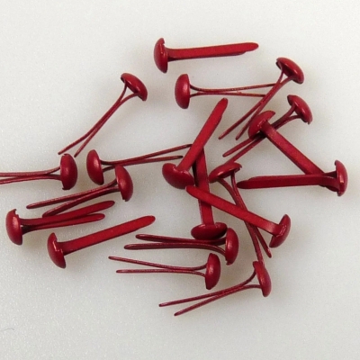 Brads Christmas Red, 3 mm - Nellie's Choice