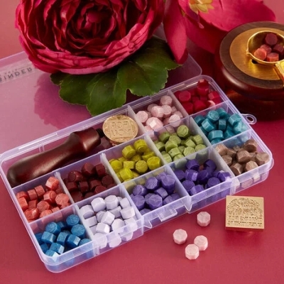 Sealed Storage Box - Spellbinders