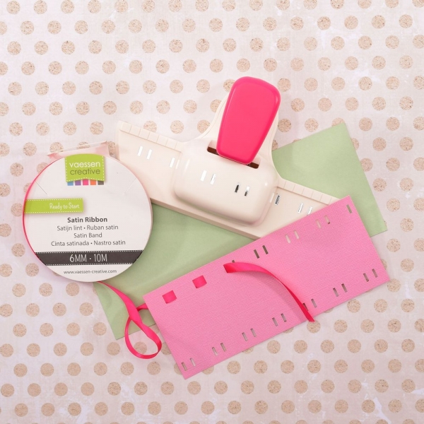 Bordürenstanze, Ribbon Wave - Vaessen