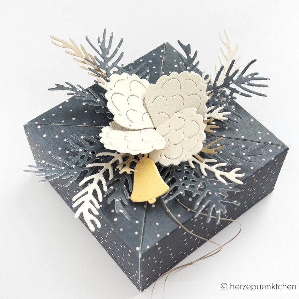 Tannenzweig Box, Stanze - Alexandra Renke