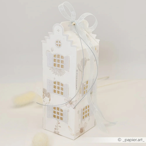 Häuserbox 3, Stanze - Alexandra Renke