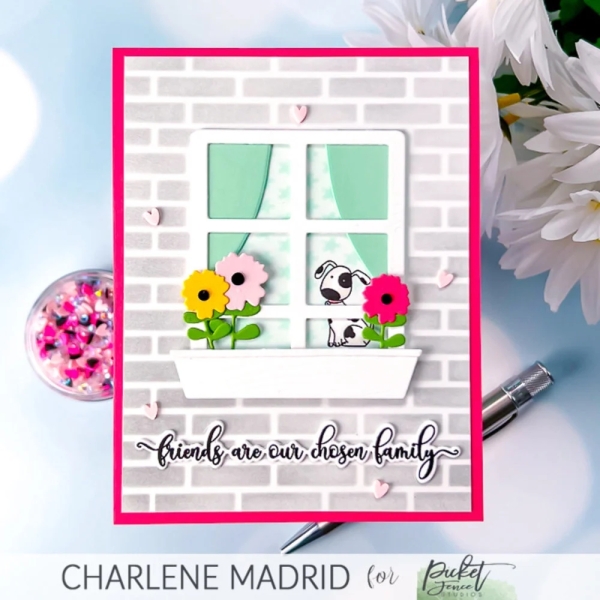 Pretty Flower Box and Window, Stanze – Picket Fence