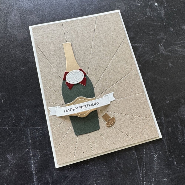 Champagne Bottle, Stanze - Simple and Basic